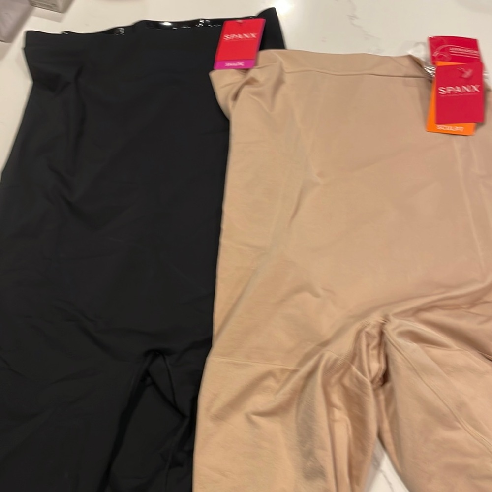 Spanx (2pairs) Shape pair/Sculpt pair